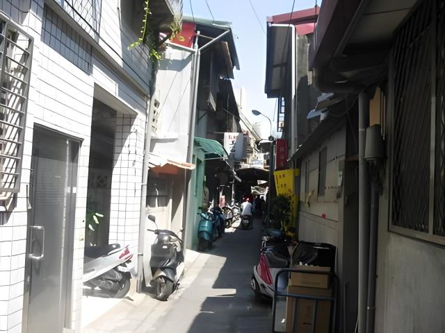 永和法拍透天-2