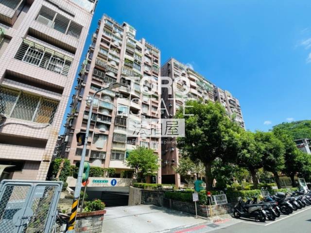 台北文山區法拍大樓-2
