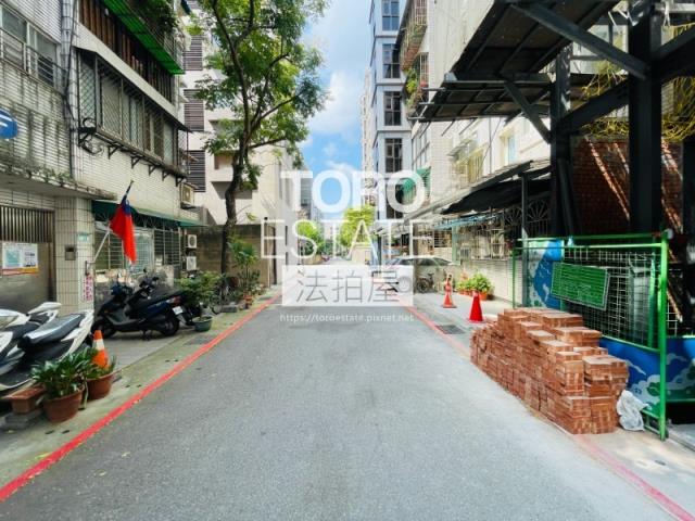 台北信義區公寓法拍-6