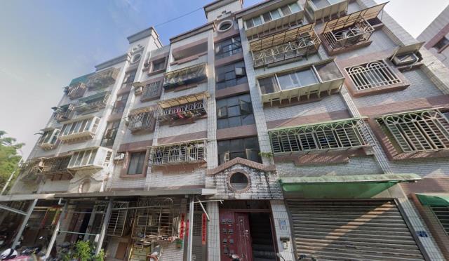 中正區法拍屋新豐街萬家興三樓優室法拍林小陽