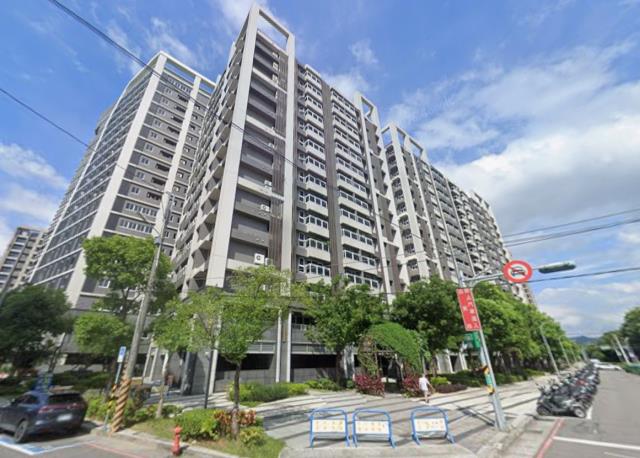 新北新莊大樓法拍-2