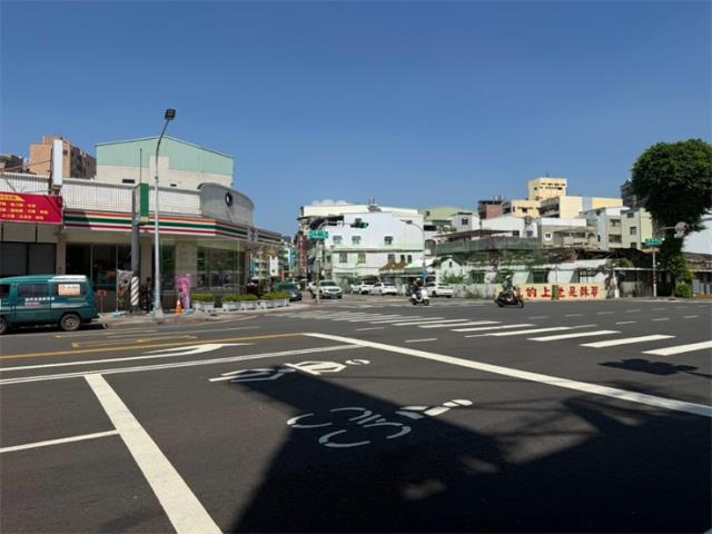 三民區透天-12