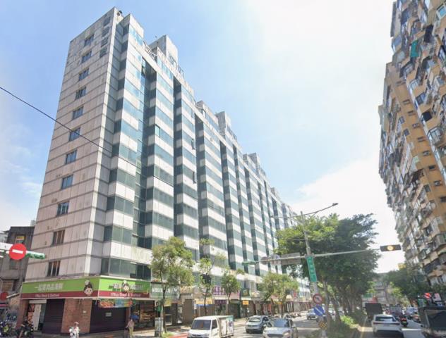 台北信義區拍賣大樓-1