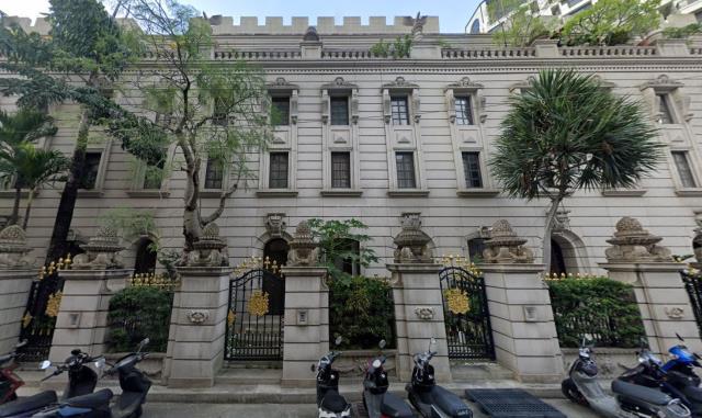 南屯區法拍屋三厝街熊都巴洛克優室法拍林小陽