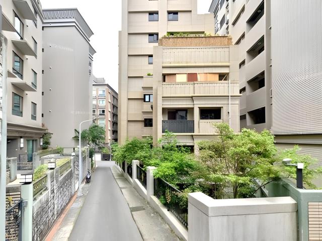 內湖華廈法拍-8