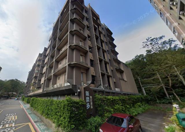 台北文山區大樓法拍-2
