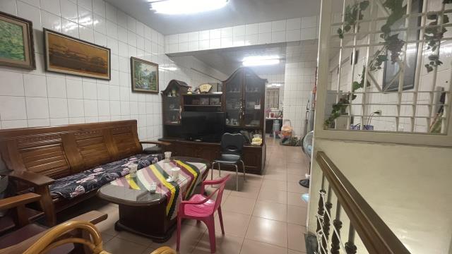 台南東區透天-1