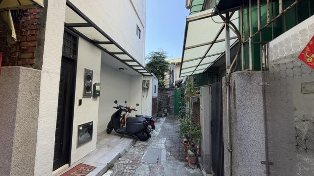 台南東區透天-0