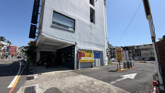 台南東區透天-2