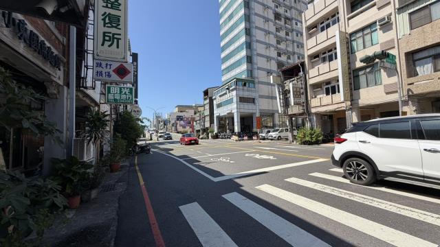 台南東區透天-5