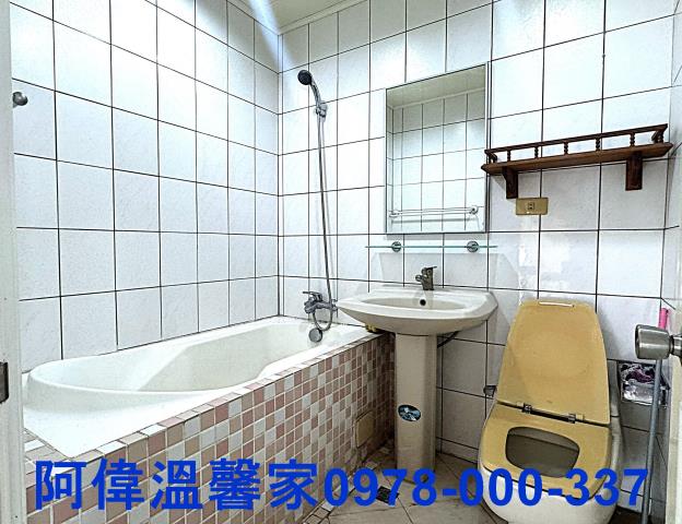 東區透天-12