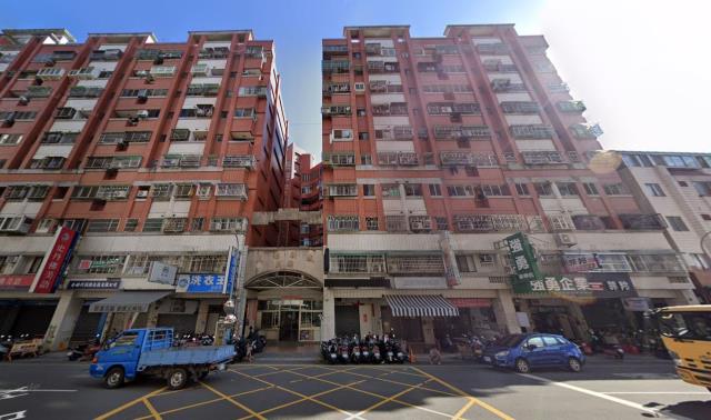 潭子區法拍屋復興路一段五福新城萬壽區優室法拍林小陽