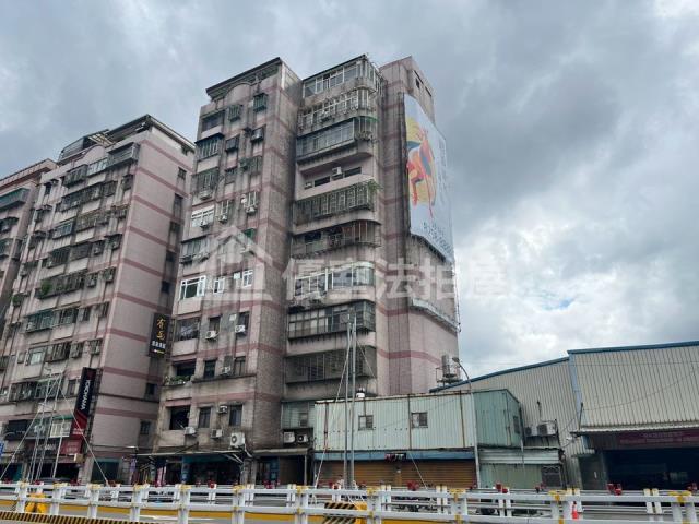 土城拍賣華廈-0