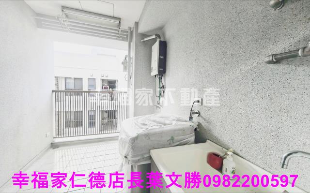 台南東區大樓-13