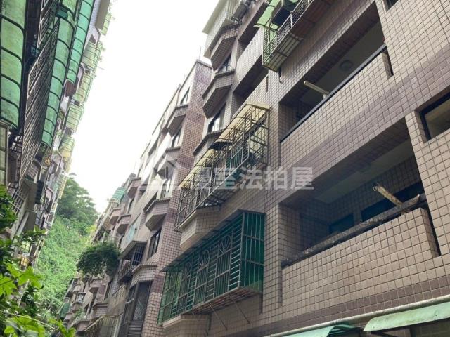基隆暖暖法拍華廈-0