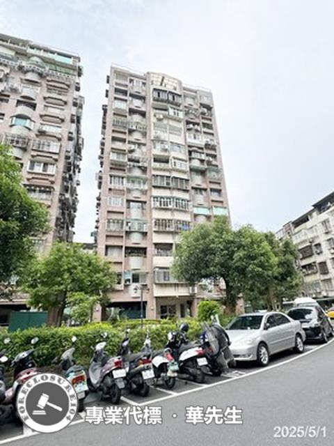 台北文山區法拍大樓-1