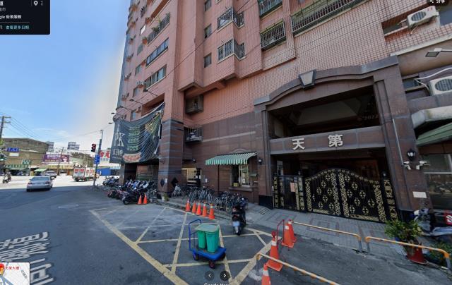 高雄岡山法拍大樓-3