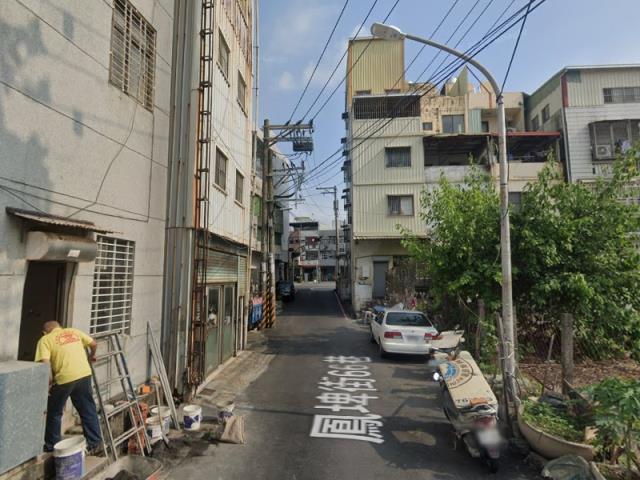 鳳山法拍透天-1