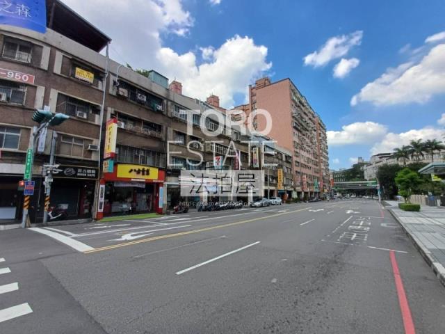 新北店面法拍-7