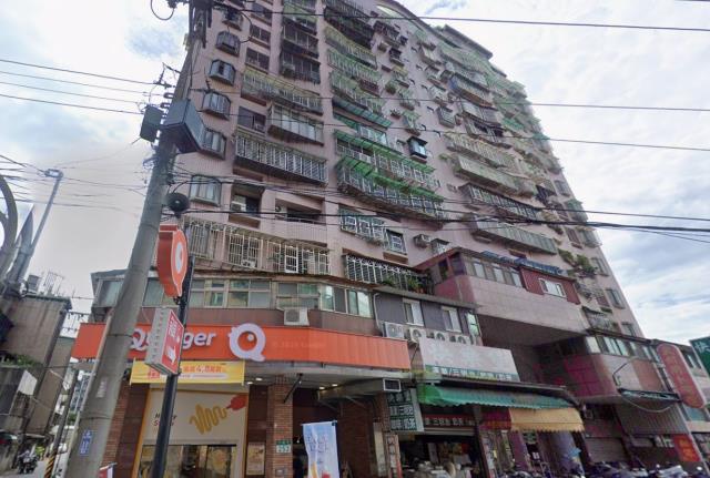 新北大樓法拍-3