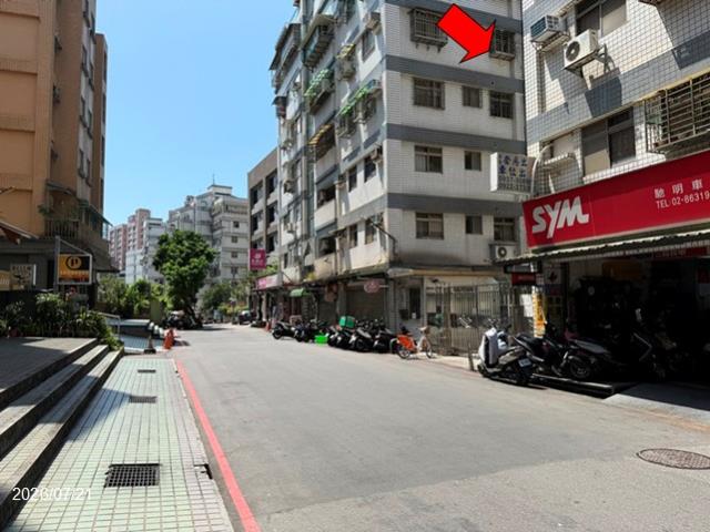 新北淡水法拍華廈-4