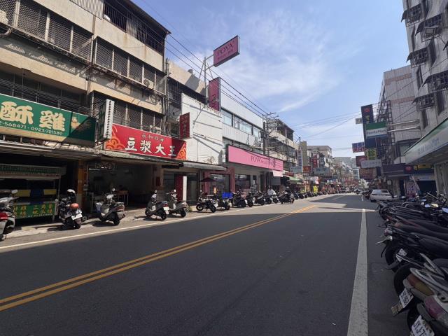 台中龍井透天-7