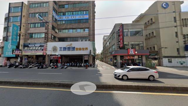 高雄岡山大樓法拍-7