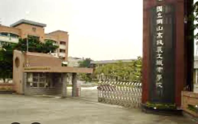 高雄岡山大樓法拍-9