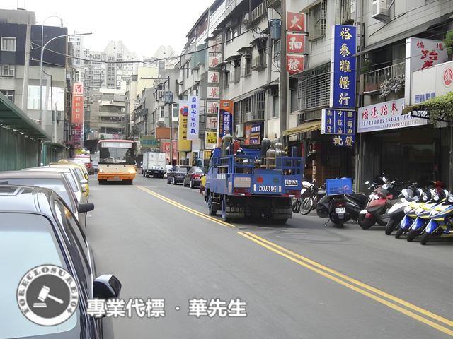 台北南港拍賣公寓-2