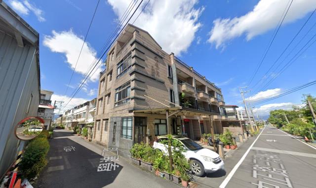 五結鄉法拍屋中正路三段禾田居邊間採光透天優室法拍林小陽