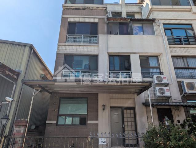 八里拍賣別墅-0