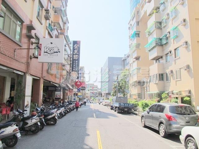 東區店面-0