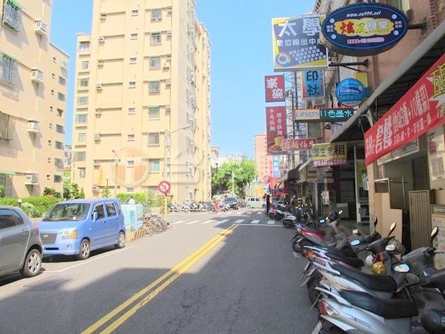 東區店面-1