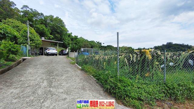 峨眉近台三線火龍果園合法資材室