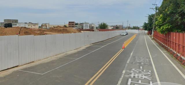 航空城安置街廓三面臨路角地