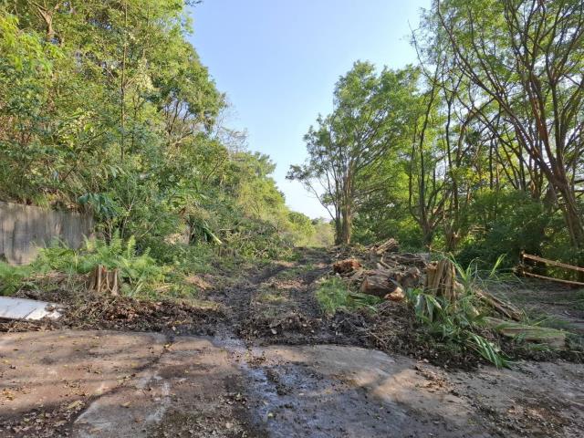 鶯歌市區旁工業地