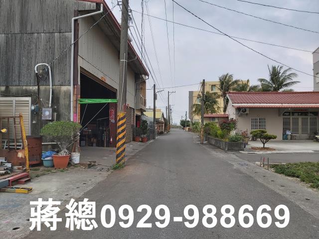 學甲區建地自建住家庭院豪宅中洲路