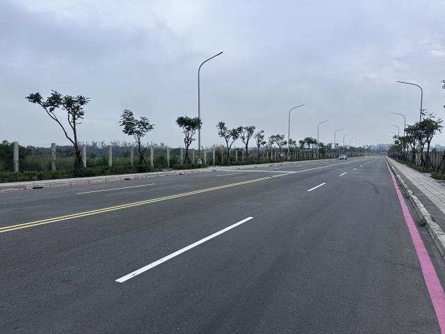 新北大桃園新竹鋼構RC工業區汙水廠登碼頭天車丁建