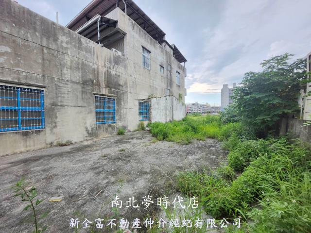 專茄萣情人碼頭大面寬建地