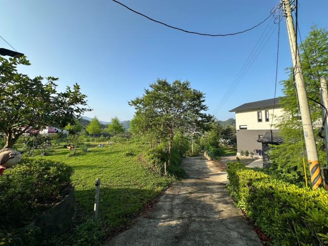 東勢區土地東勢區農地玉山高中景觀農地